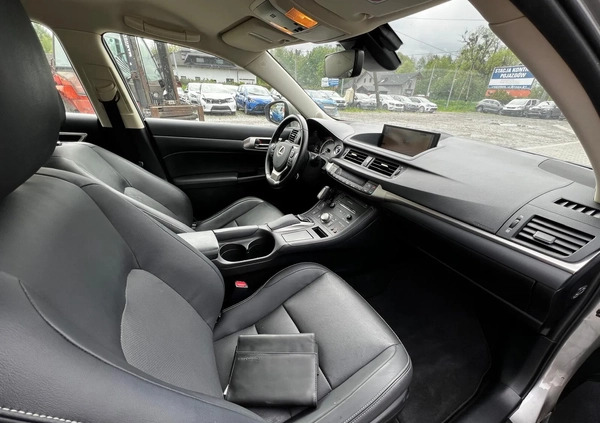 Lexus CT cena 63000 przebieg: 78360, rok produkcji 2019 z Tyszowce małe 277